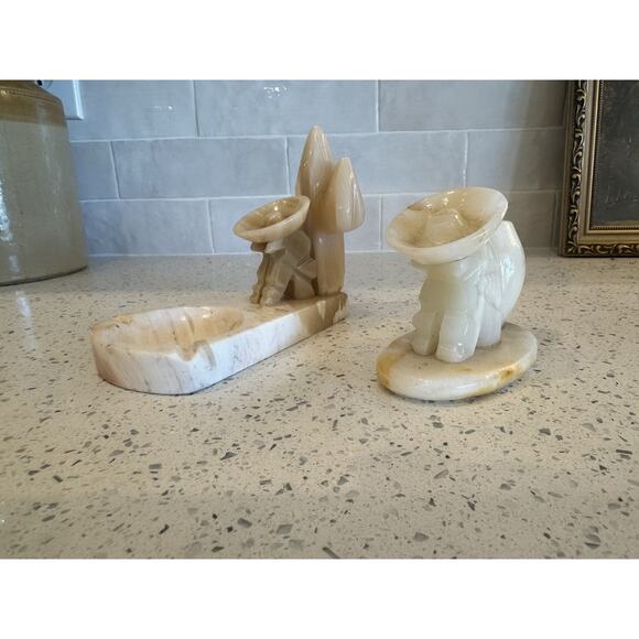 Pair Vintage Alabaster Stone Mexican Folk Art Figures Hats Incense Trinket Dish - Picture 1 of 16